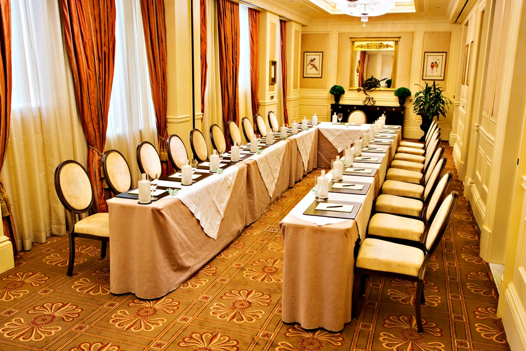 Named after Albert Gallatin, Thomas Jefferson's close friend and Secretary of the Treasury, this is our largest meeting and private event venue.